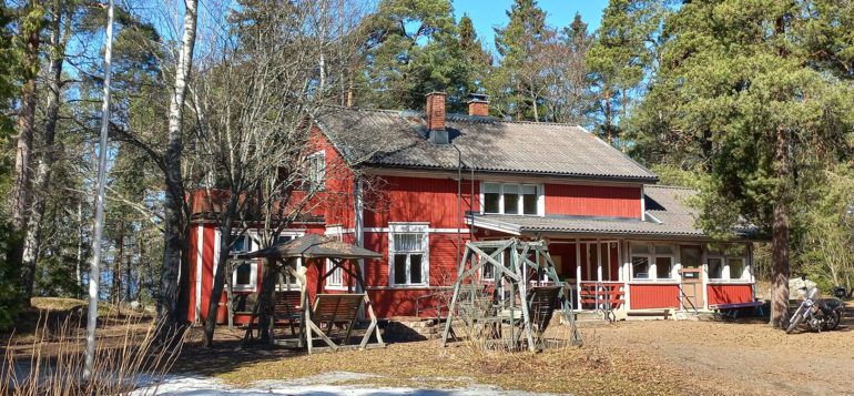 Rauma kaupunki myy Petäjäksen Kesäkodin ja Lomakodin   