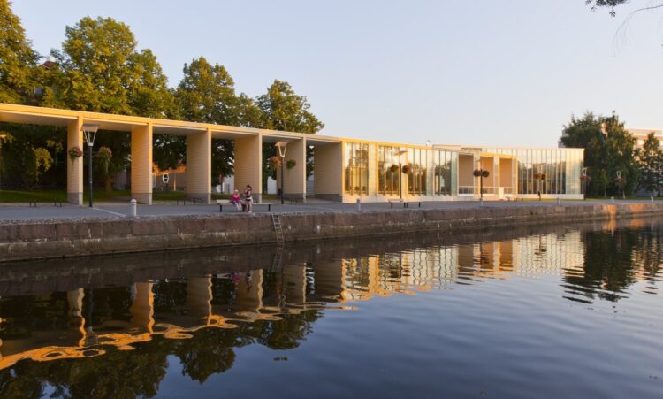 Central library.