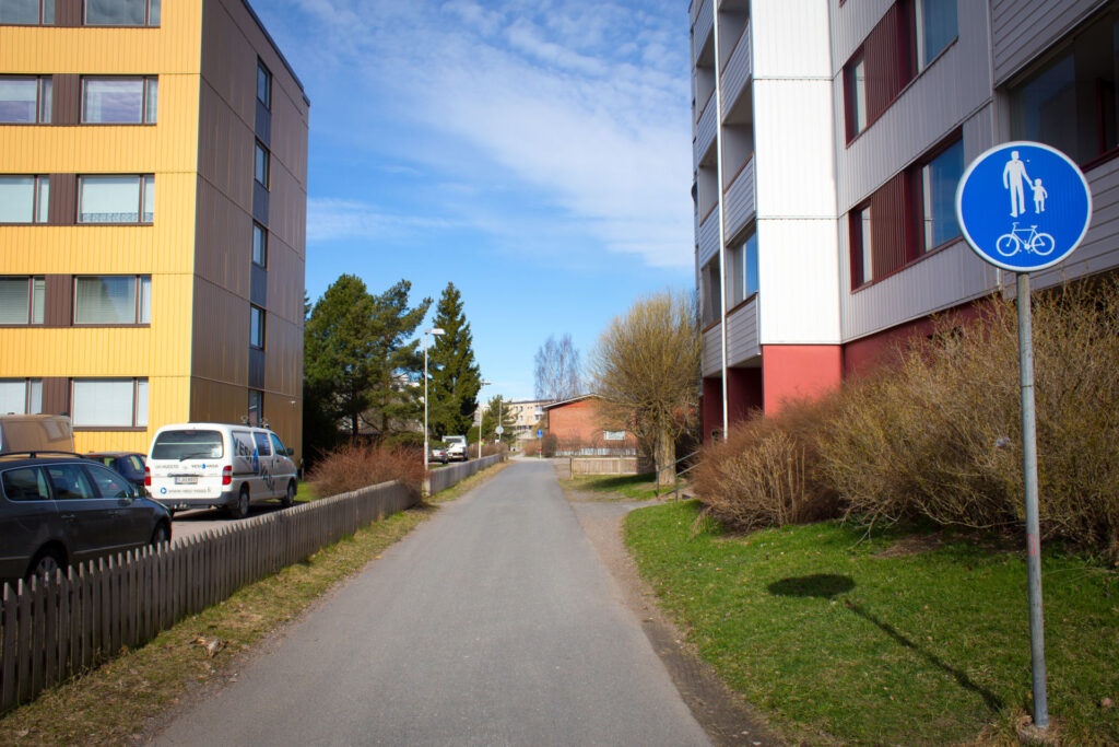 An apartment area in Lajo