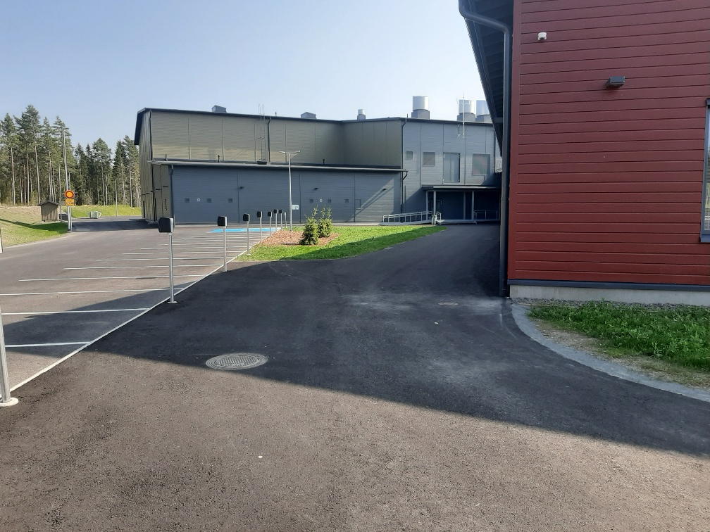 Pohjoiskehä sports hall entrance.