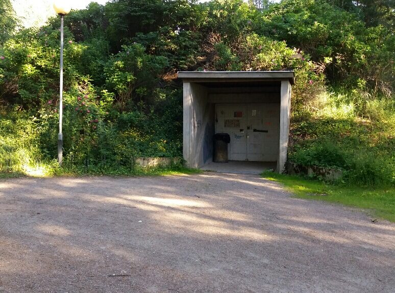 Entrance to Kourujärvi gym.