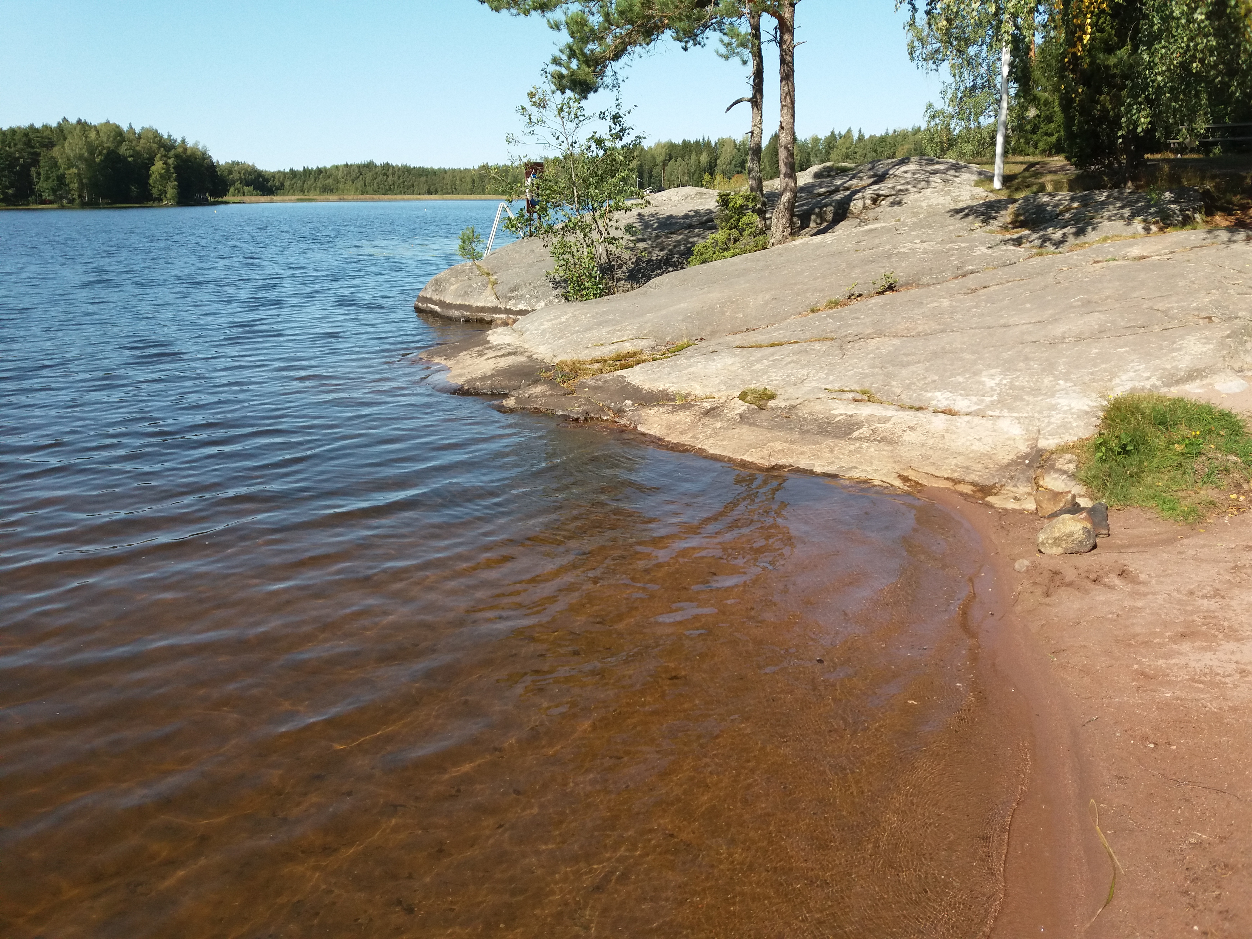 A swimming beach in Kaljasjärvi.