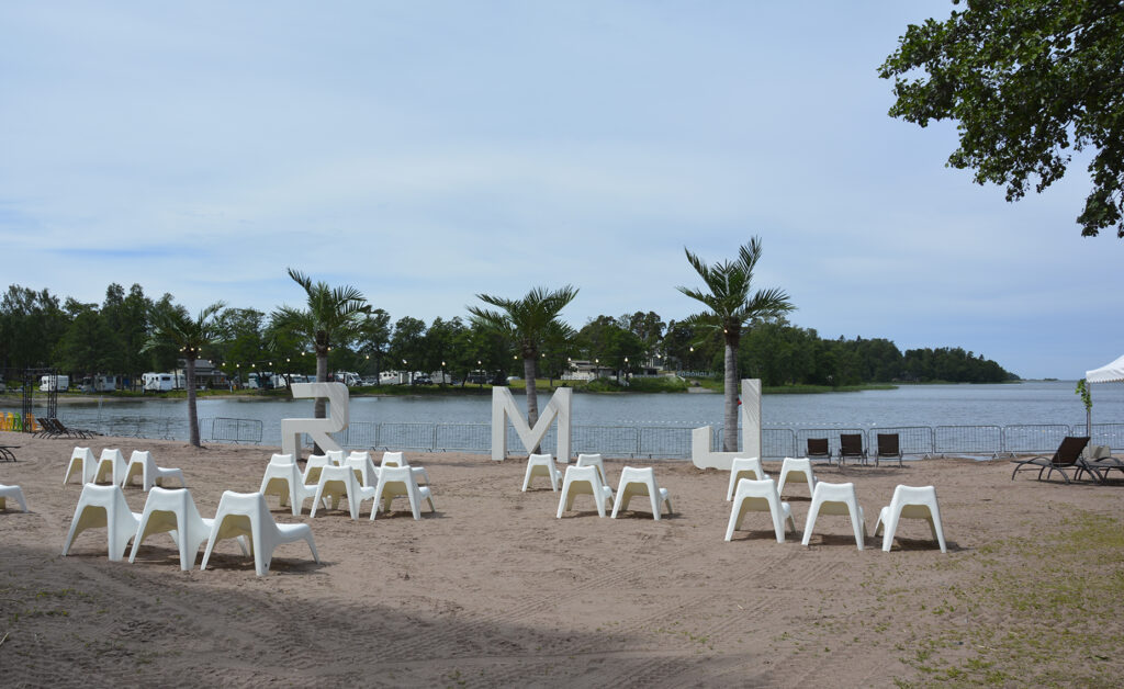 RMJ beach chairs.